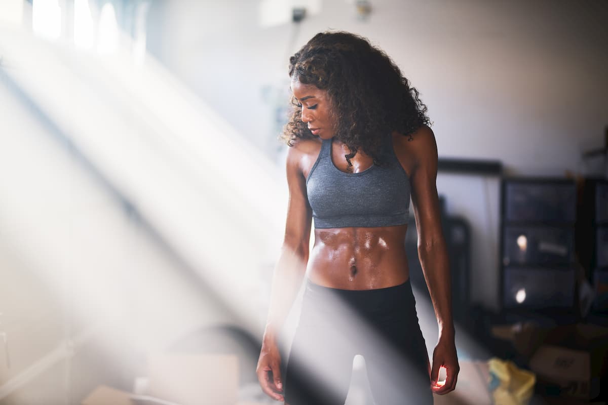 Abdos Femme : la vérité sur le 6 pack féminin